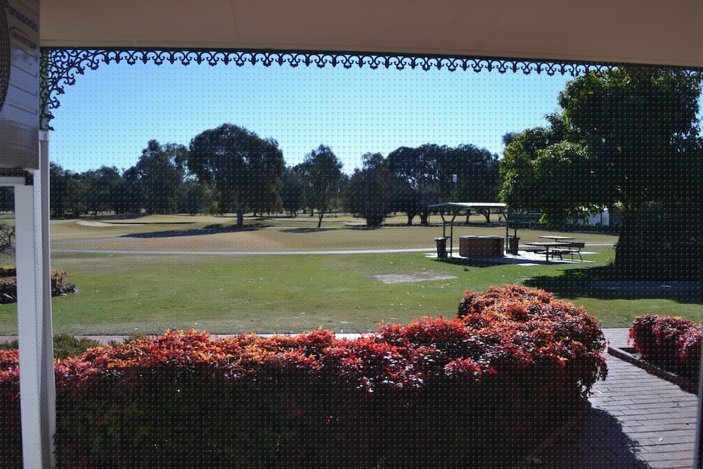 Yarrawonga Mulwala Golf Club Resort 4/86