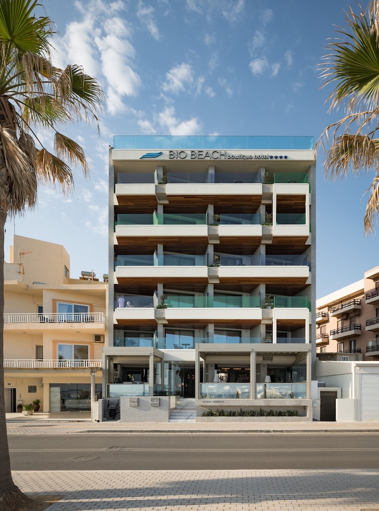 Pegasus Hotel & Apartments 4/55