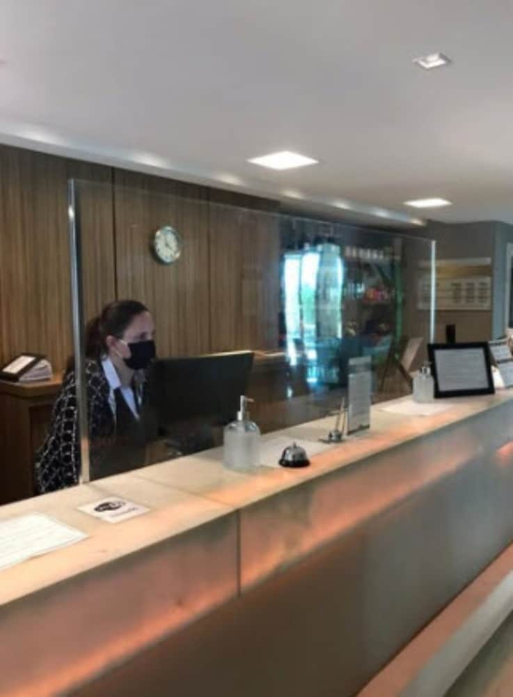 Class Hotel 5/69