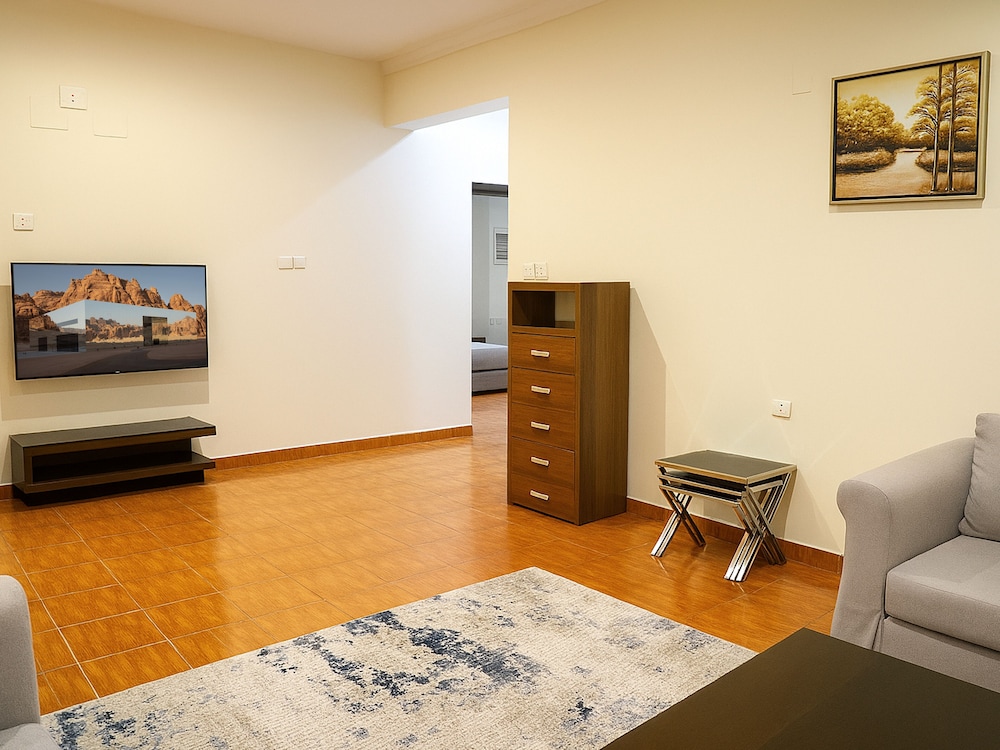 Al-Mawasem Al-Arbaa Serviced apartments 90/94
