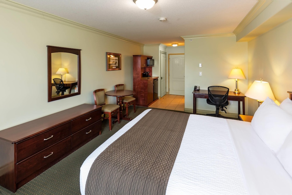 غرفة قياسية بسرير كوين، Quality Inn & Suites Whitecourt 10/10