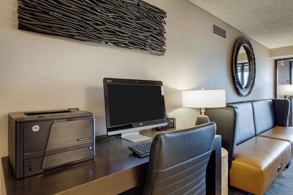 Drury Inn and Suites Springfield IL 42/50