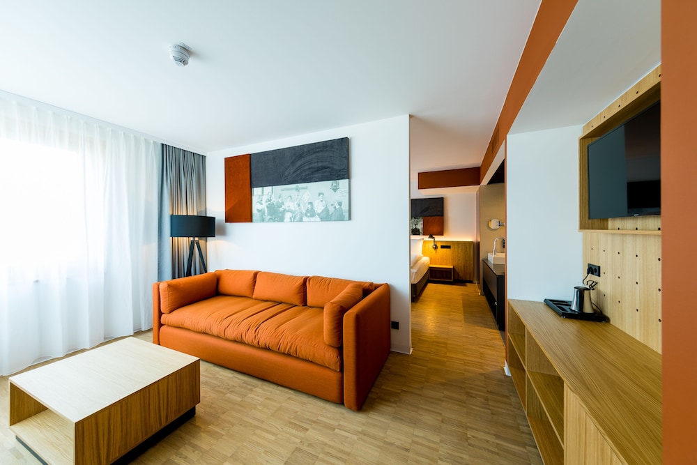 MK Hotel Russelsheim 23/50