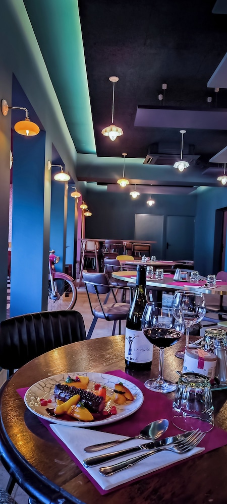 Hotel Les Vignes Blanches 42/60