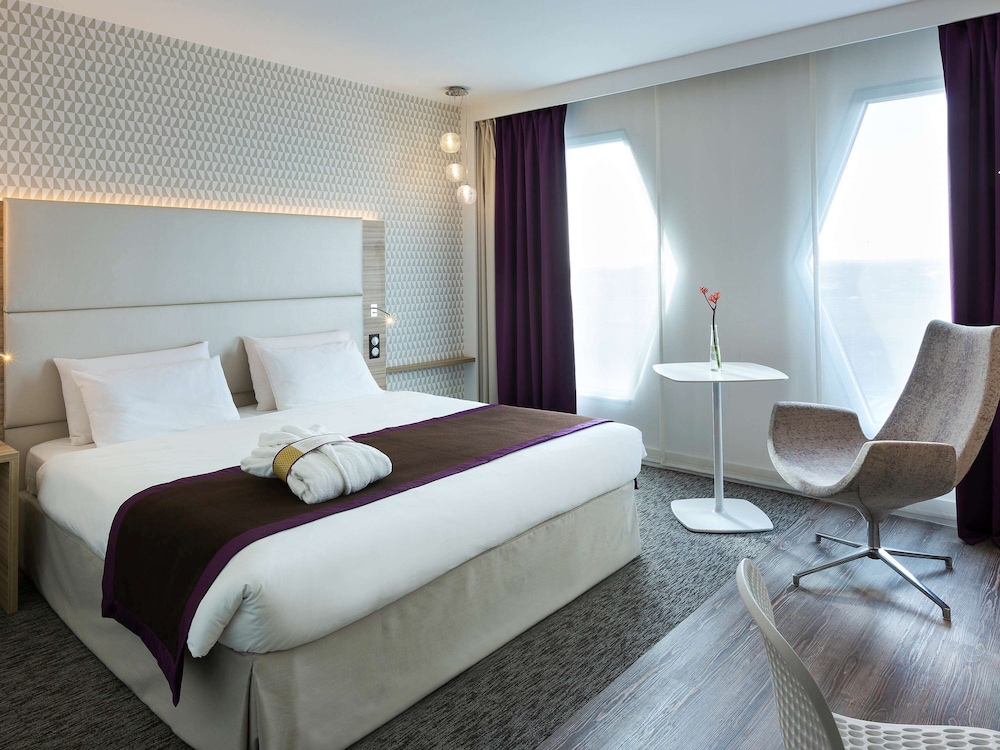 MERCURE PARIS ORLY RUNGIS 16/71