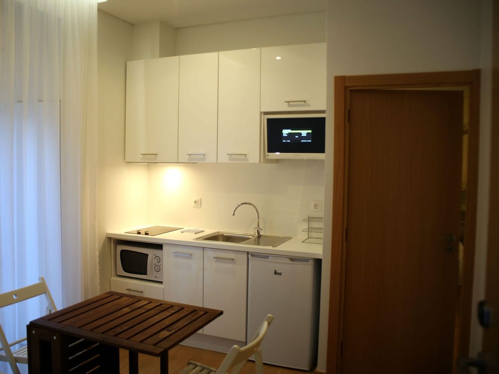 Lisbon Style Guesthouse 8/16