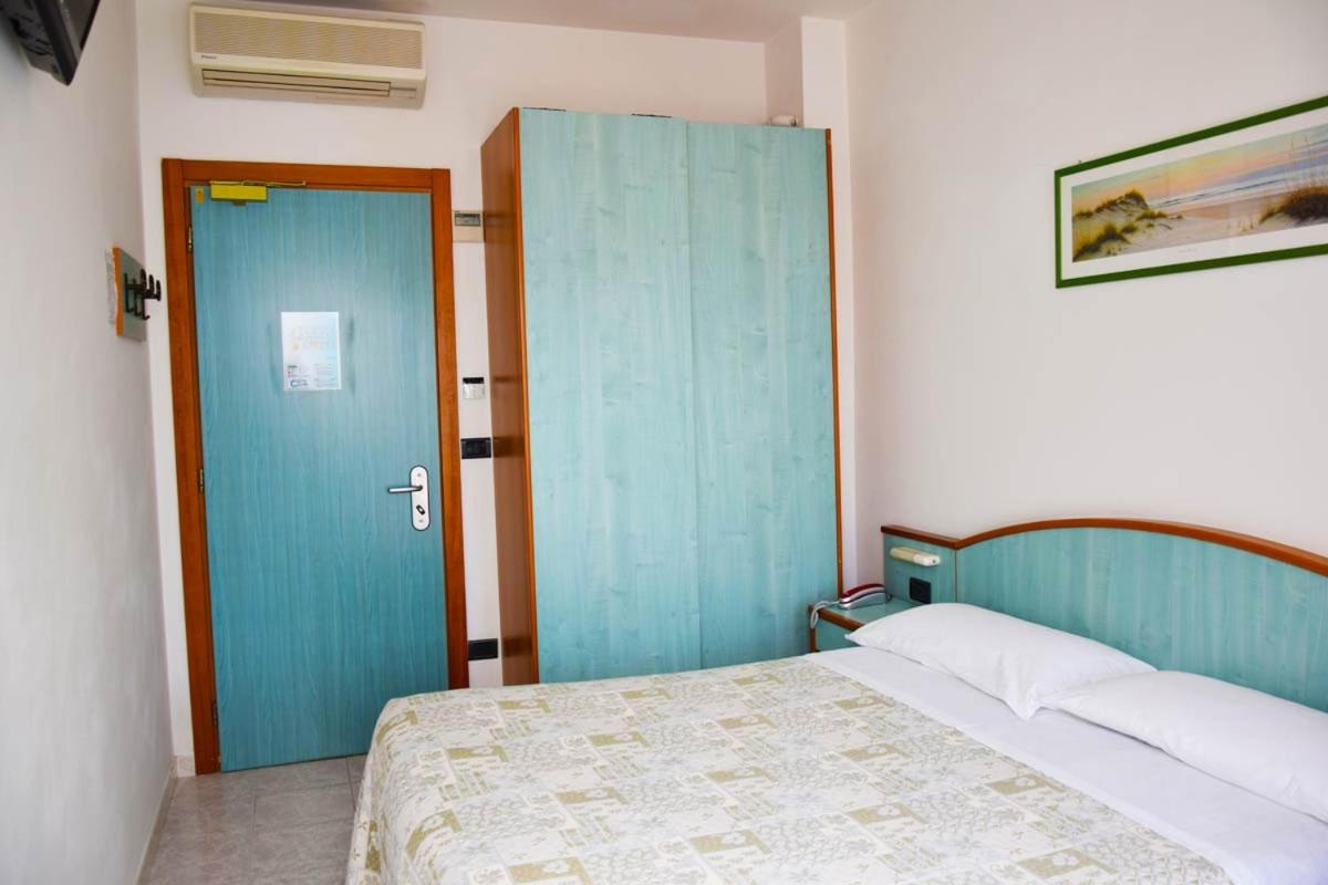 Hotel Astor 9/50