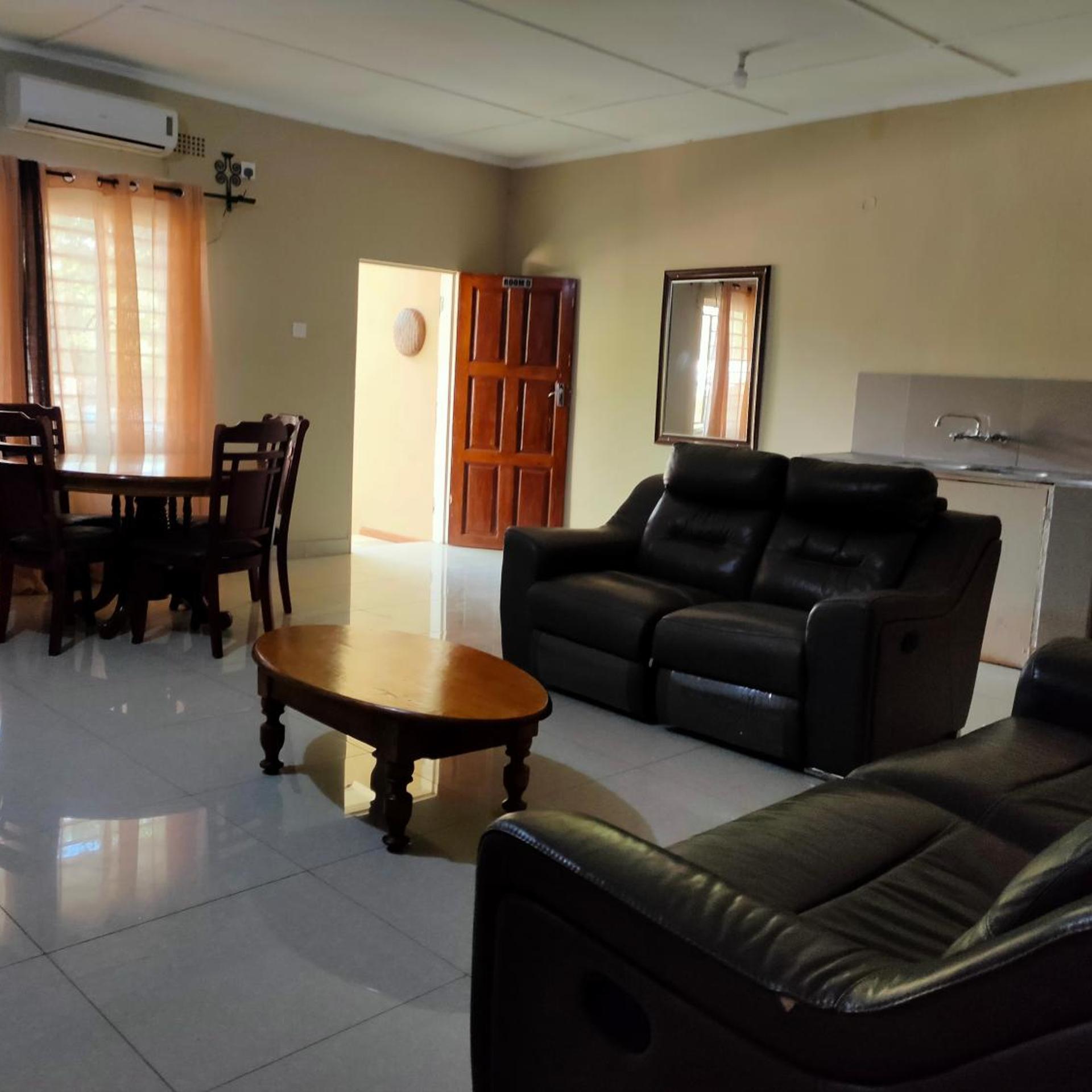 Golden Days Executive Lodge 26/50
