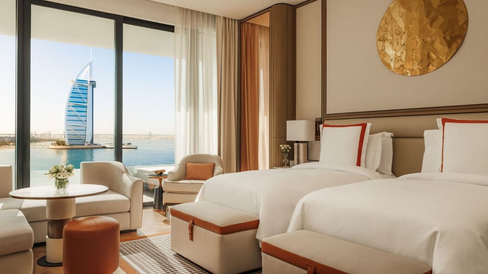 Iconic, Ocean, Deluxe, King Bed, Burj Al Arab View, Terrace