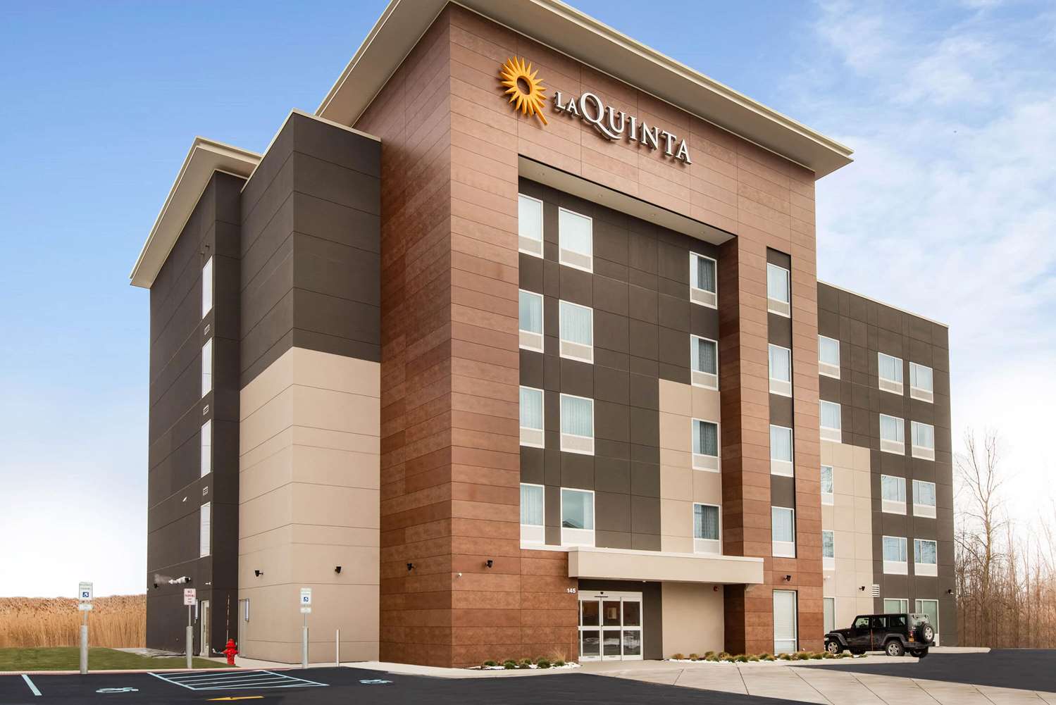 La Quinta Inn Suites By Wyndham Buffalo Amherst 4/50