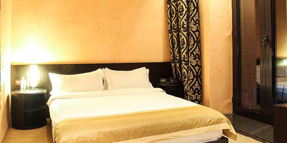 Urgoo Boutique Hotel 12/49