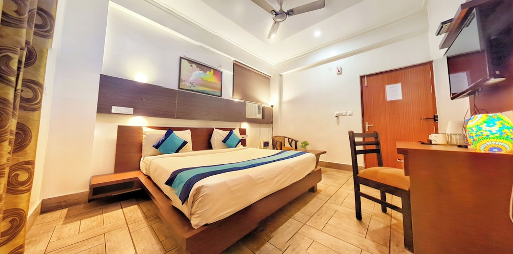 Elite Suites Mint Gomti Nagar 16/50