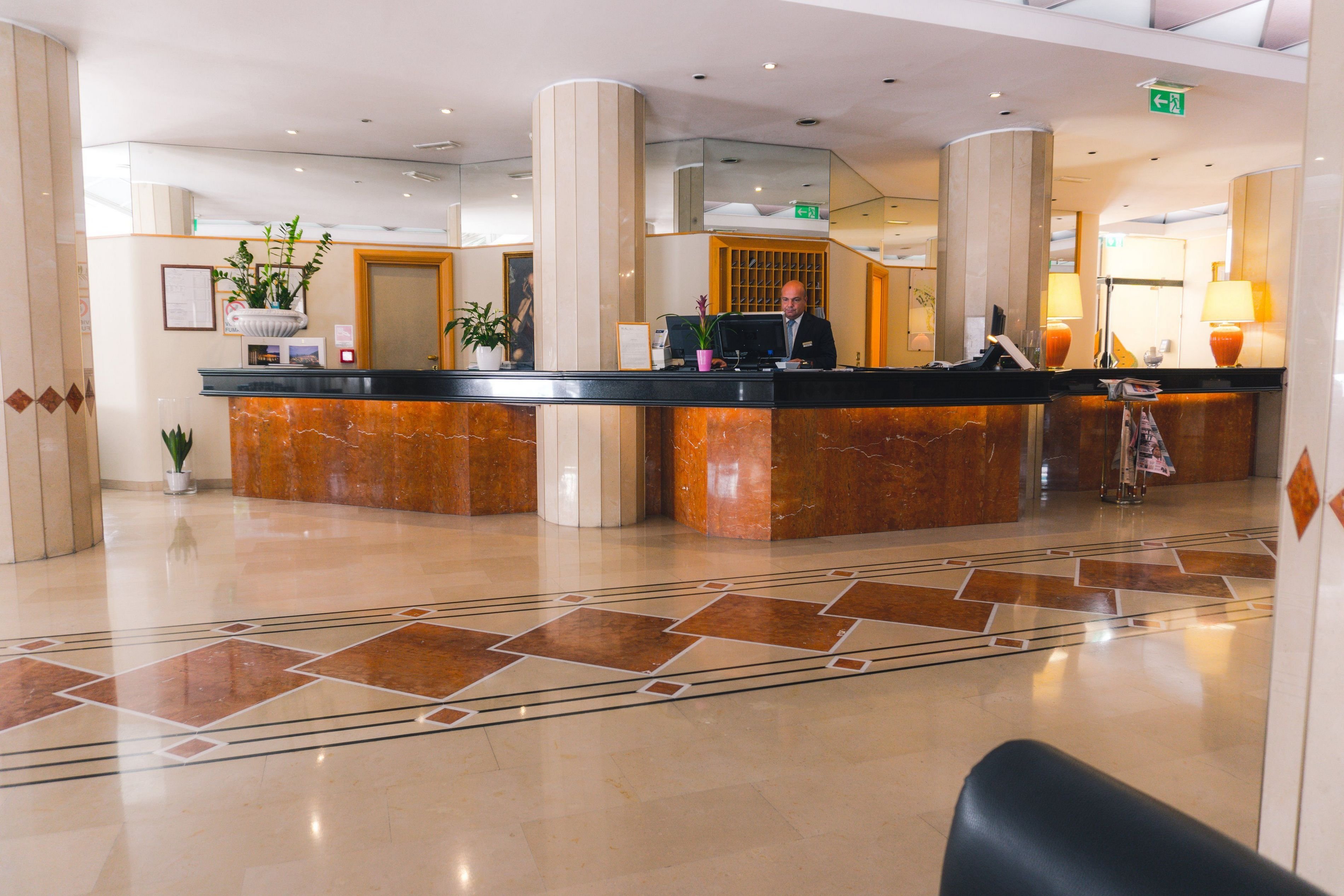 Grand Hotel Excelsior 5/27