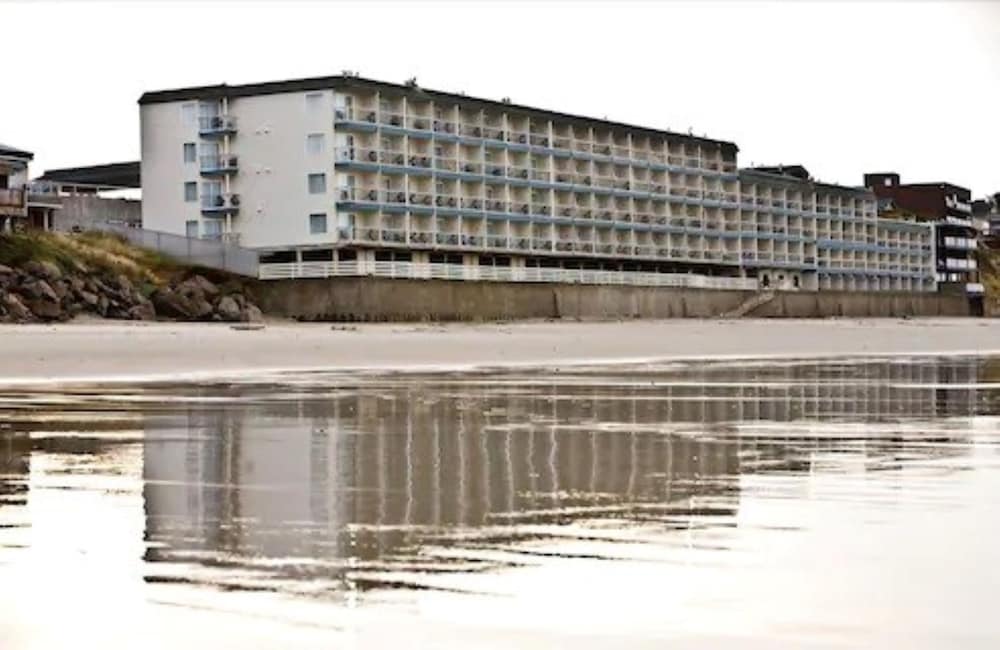 Surftides Lincoln City 7/61