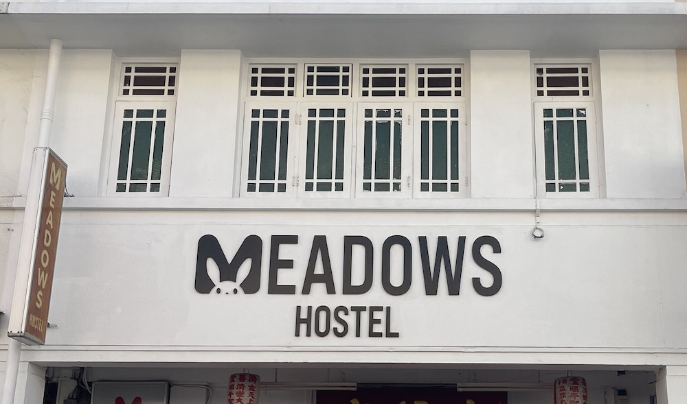 Meadows Hostel 2/49