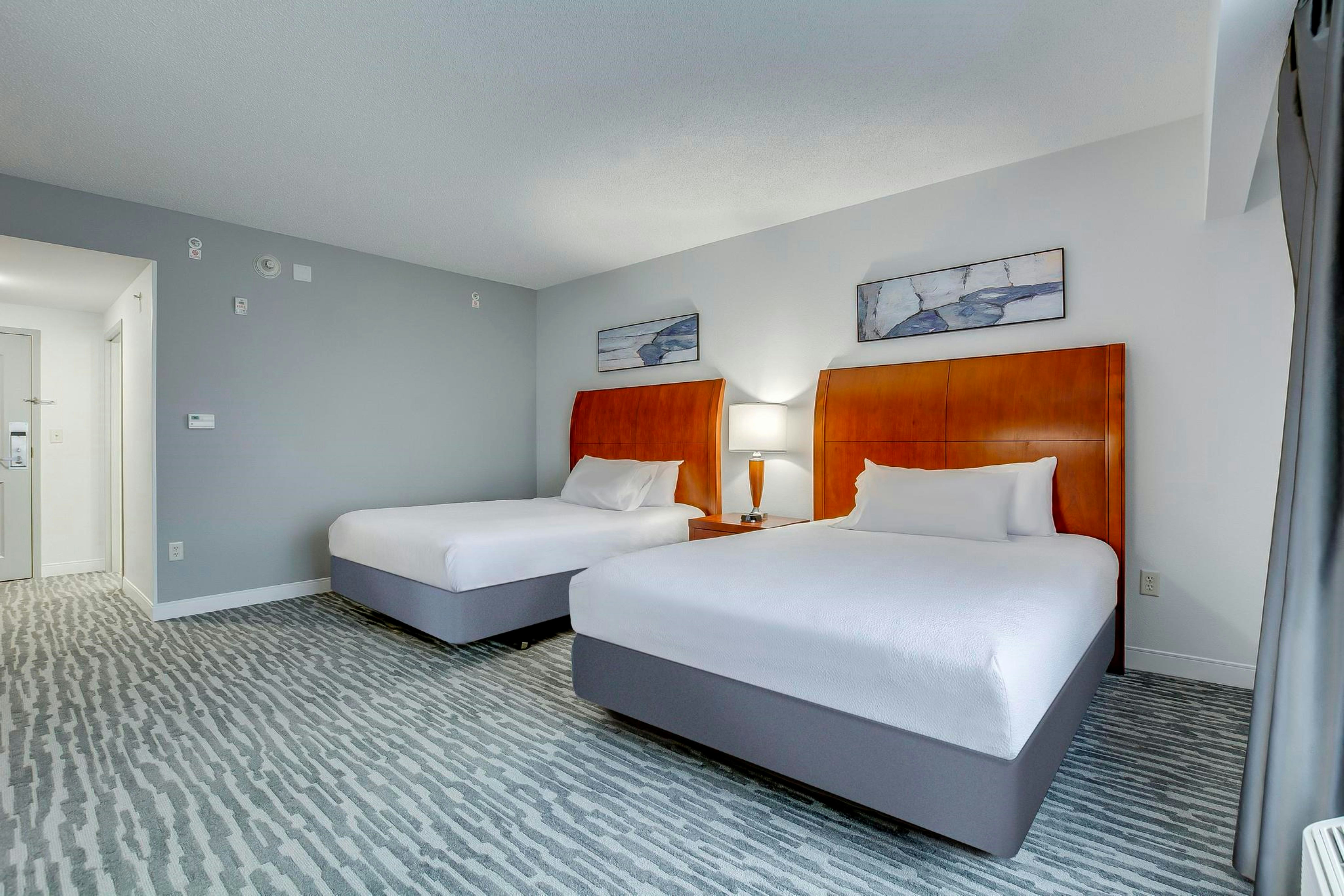 room, 2 queen beds, accessible