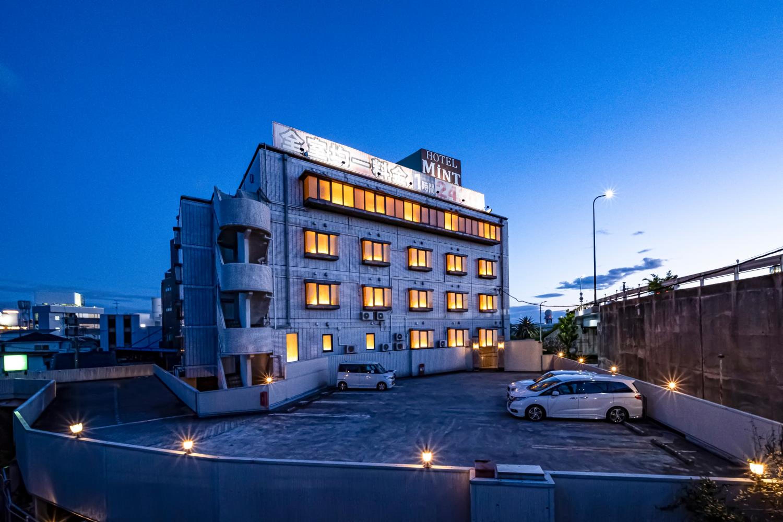 Hotel Mint -Adults Only 3/58