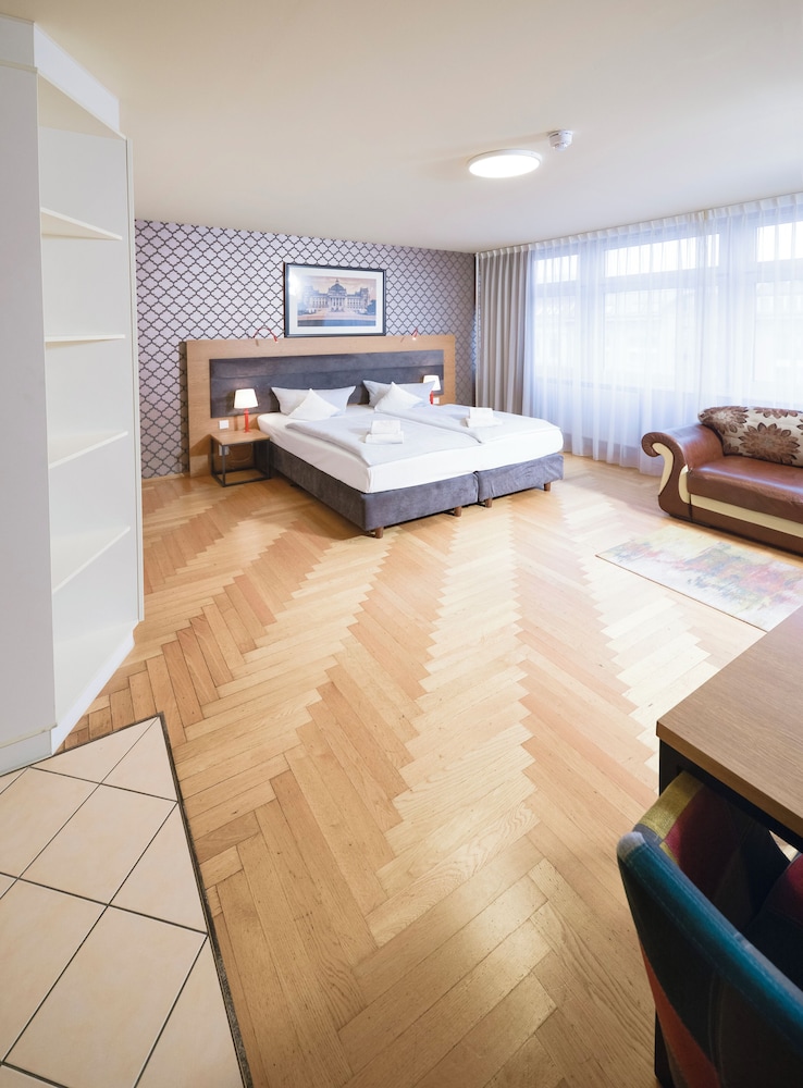 Amc Apartments Kurfurstendamm 42/68