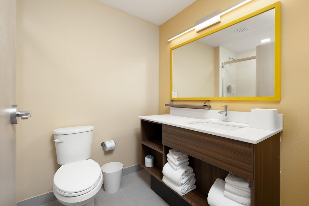 Home2 Suites by Hilton South Padre Island 71/72