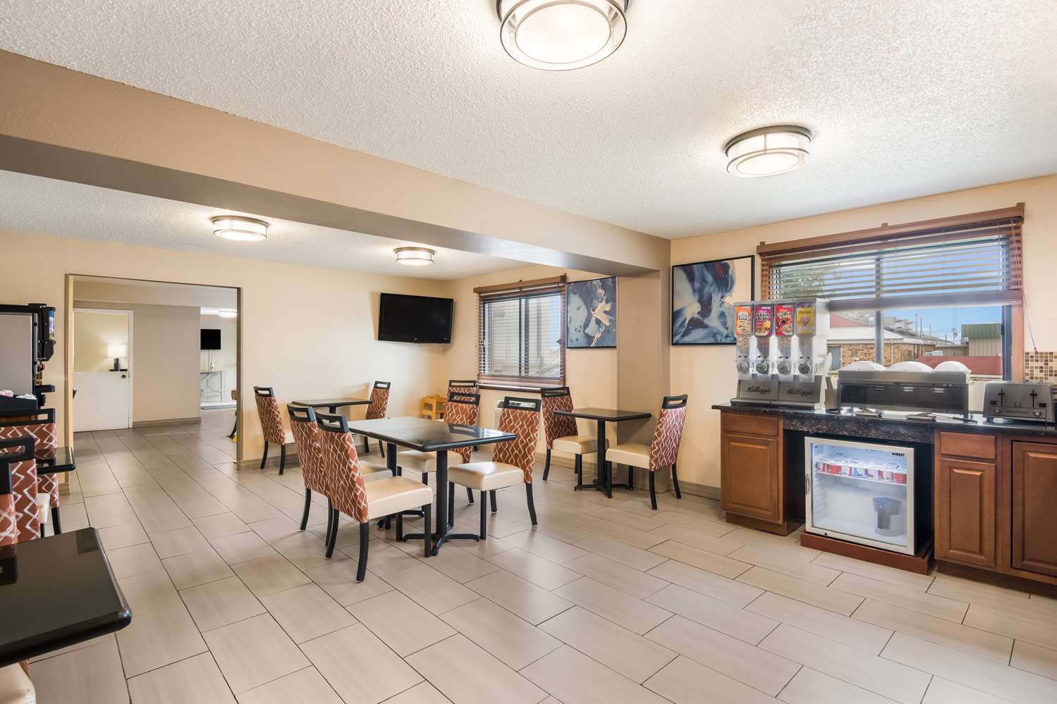Best Western Mt Pleasant Inn 27/34