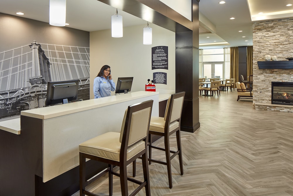 STAYBRIDGE SUITES ANAHEIM AT THE PARK 21/30