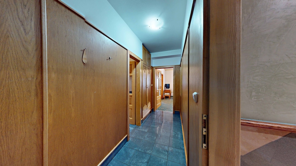Hotel Diana 17/50