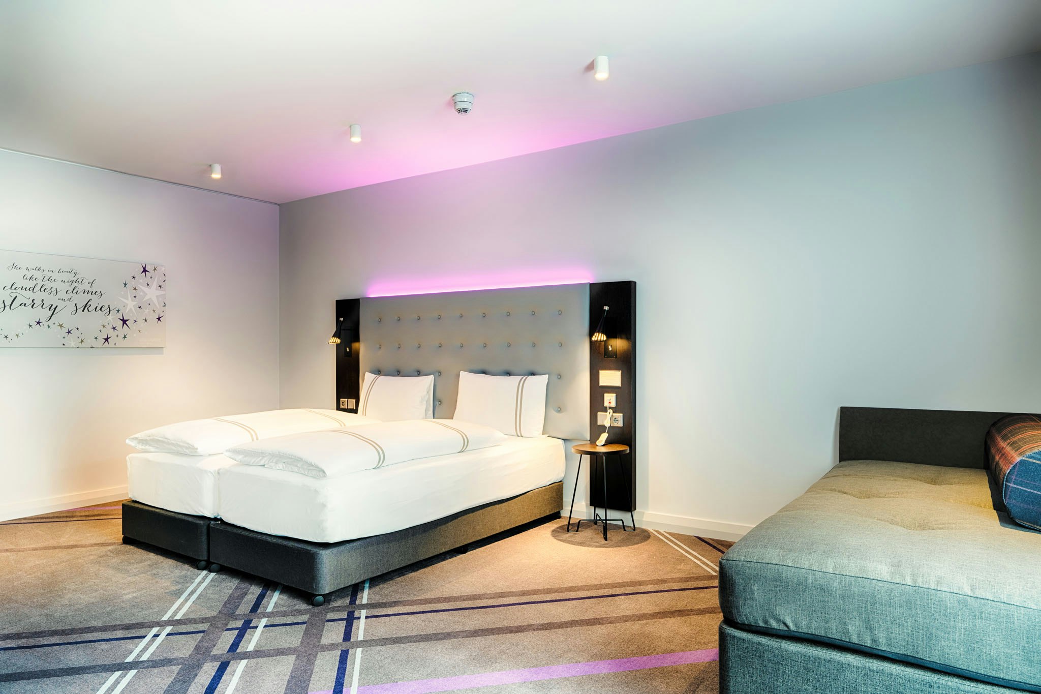 Premier Inn Darmstadt City Centre 23/45