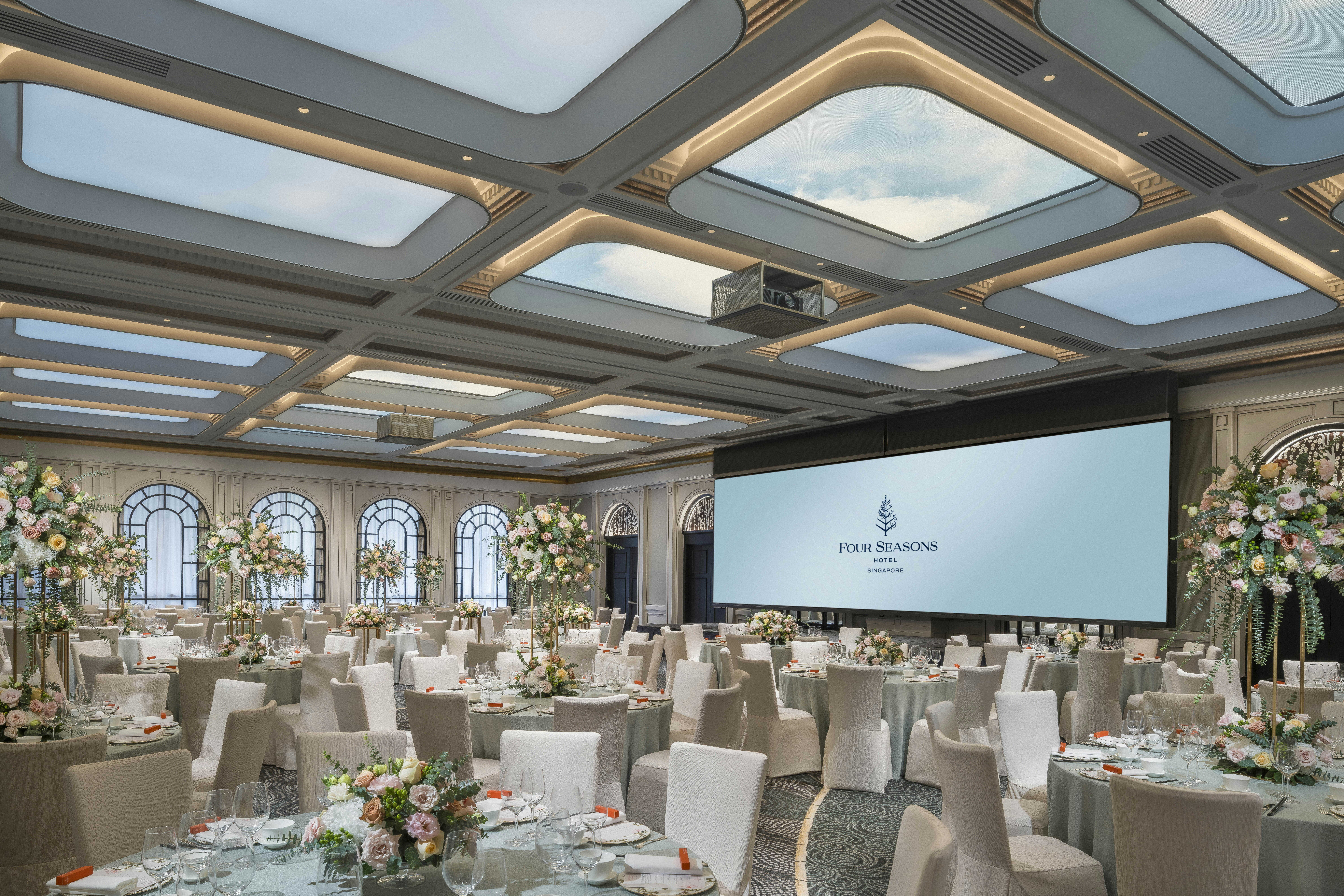 Four Seasons Hotel Singapore 68/72