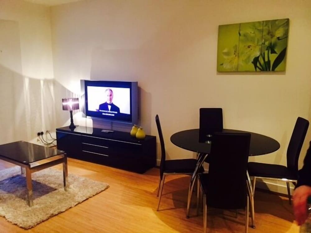 Stay Metro ApartHotel - Glasgow Central 40/44