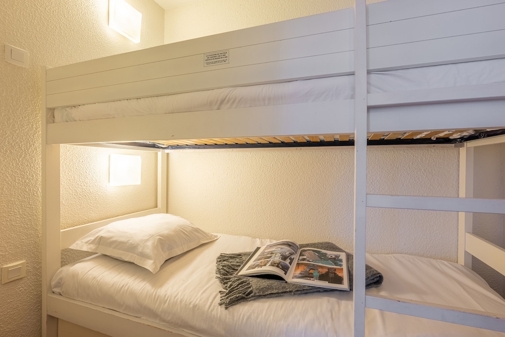 1 Bedroom, Apartment, Bunk Bed, 2 Sofa, Alcove