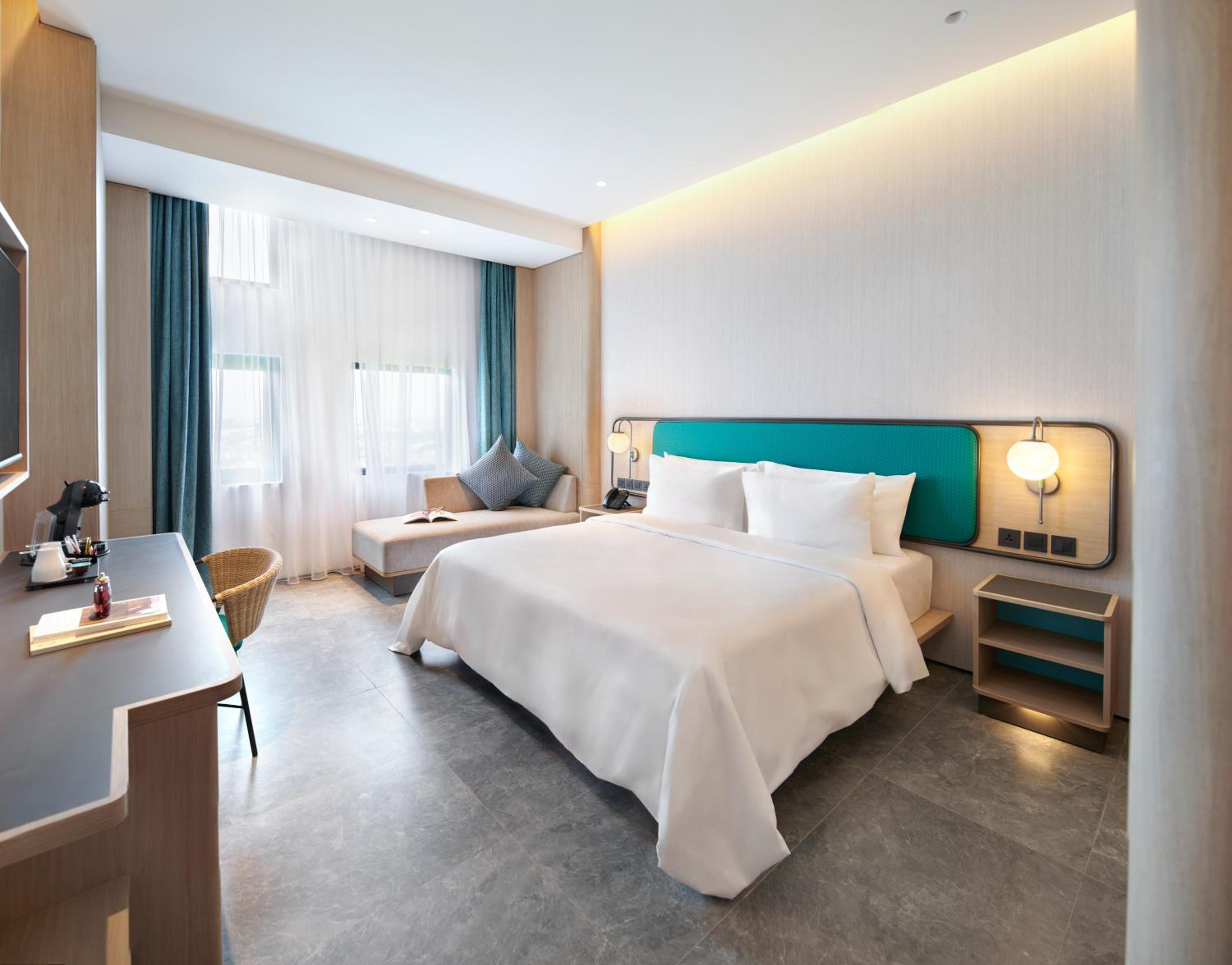 Room at VIVERE Hotel, ARTOTEL Curated, Gading Serpong