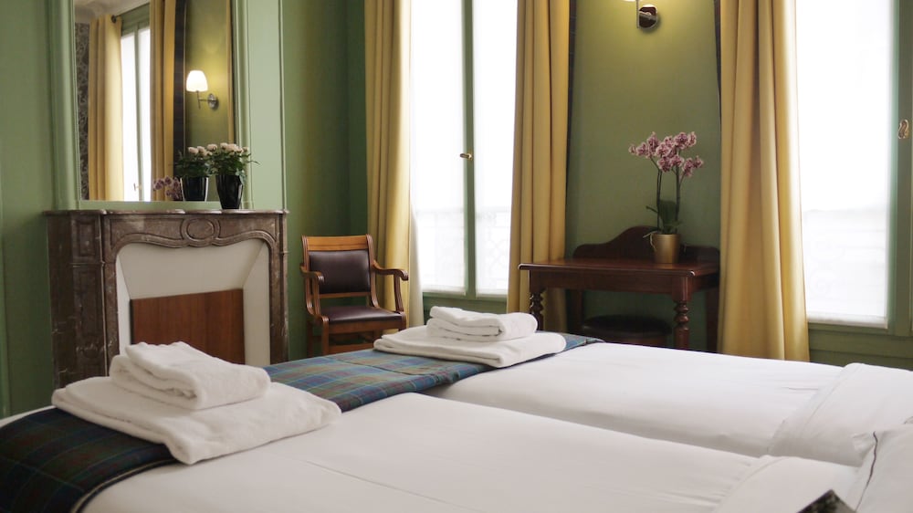 HOTELHOME PARIS 16 18/50