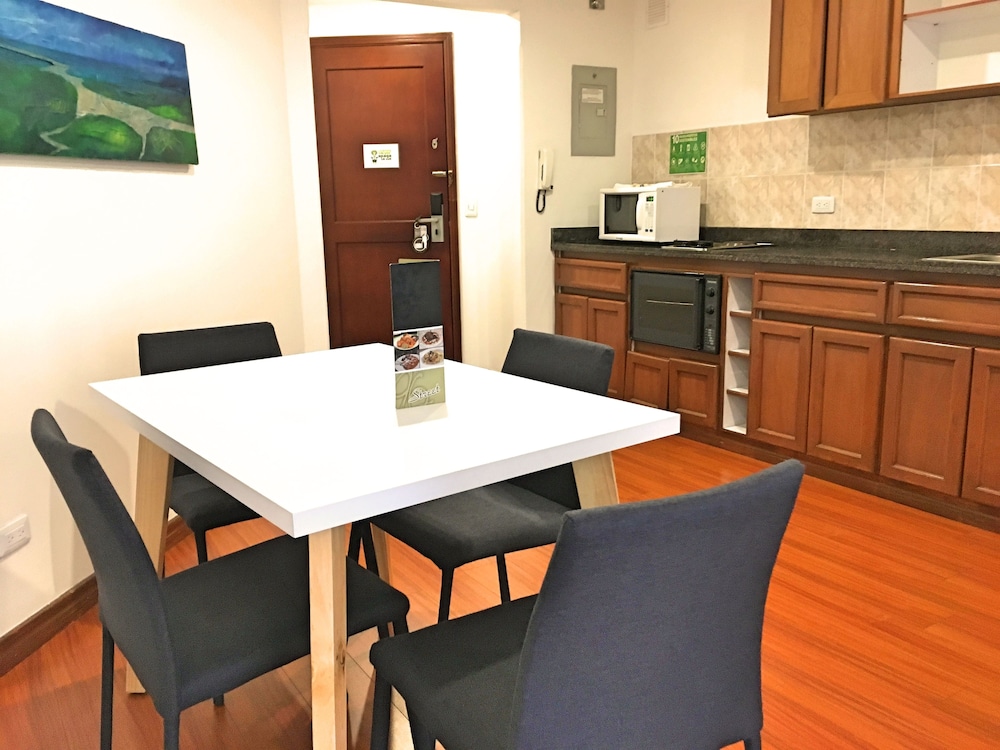 Cora 96 Street Suites and Apartments 35/50