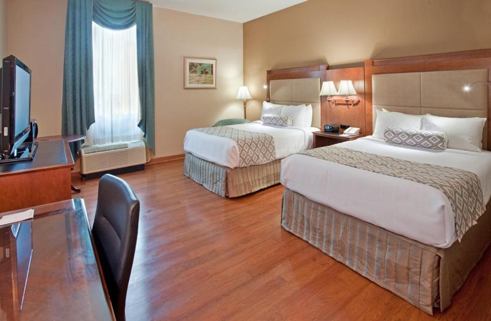 Plaza, 2 Queen Beds