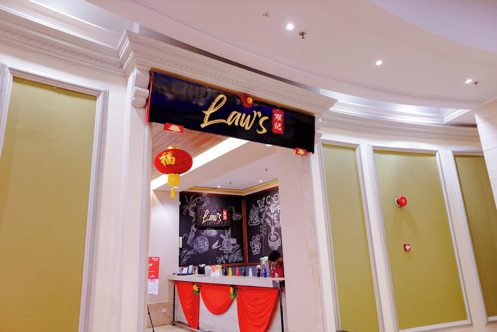 Grand Swiss-Belhotel Melaka 11/50