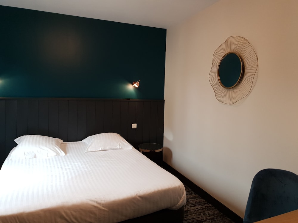 Hotel the Originals Saint Valery Sur Somme La Colonne de Bronze Ex In 25/71