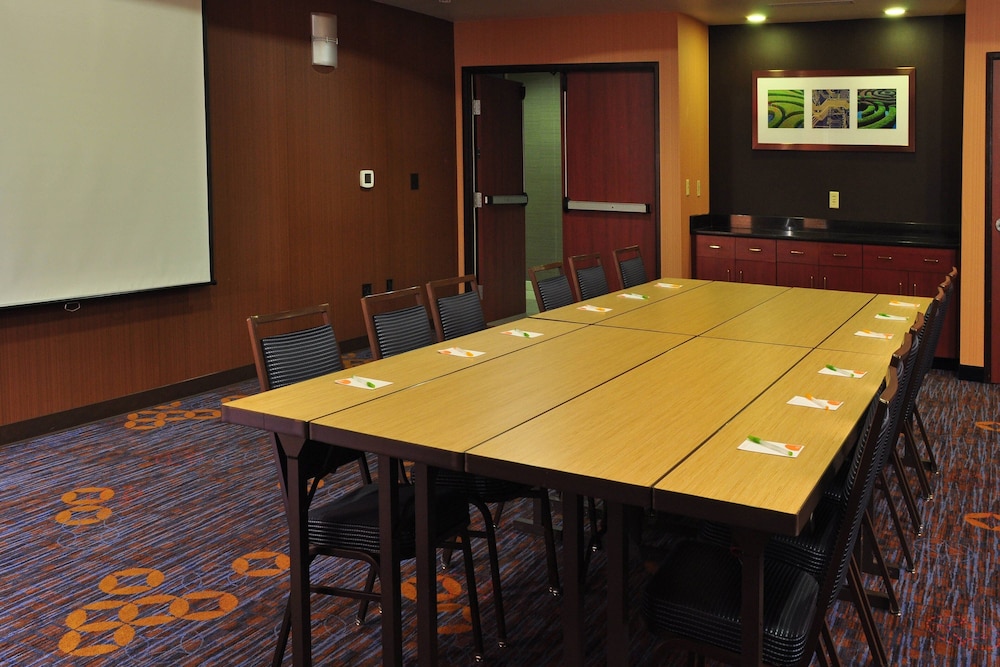 Courtyard by Marriott Kingston 42/50