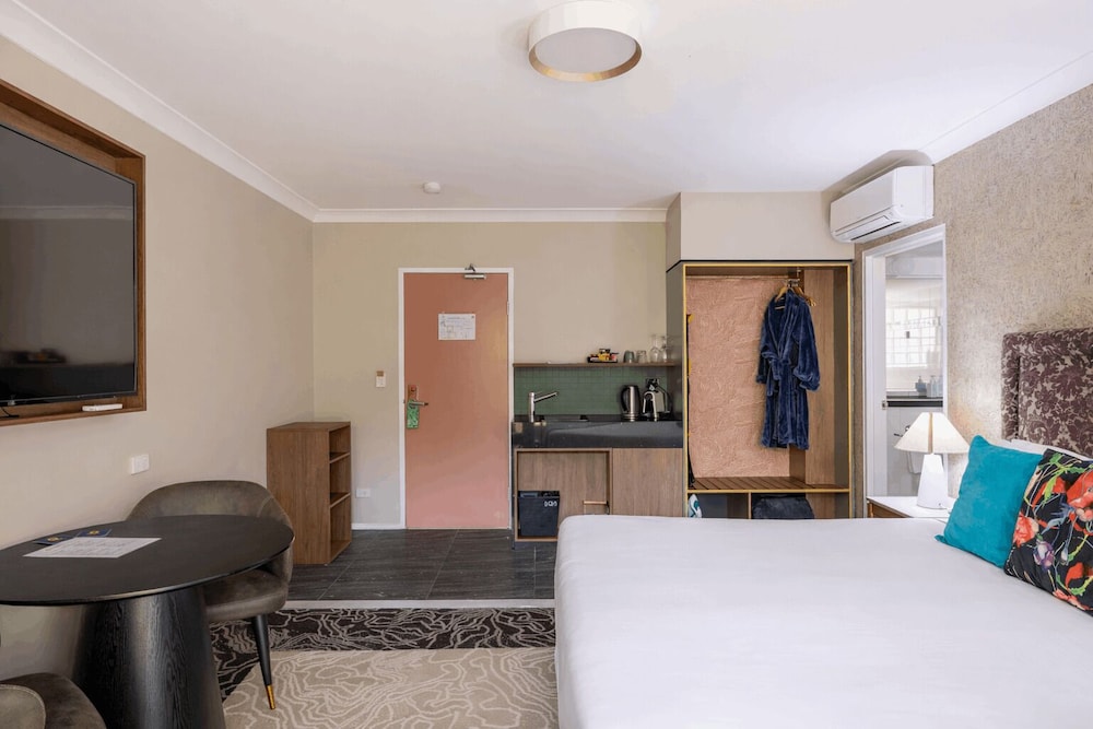 Spa, Deluxe, King Bed
