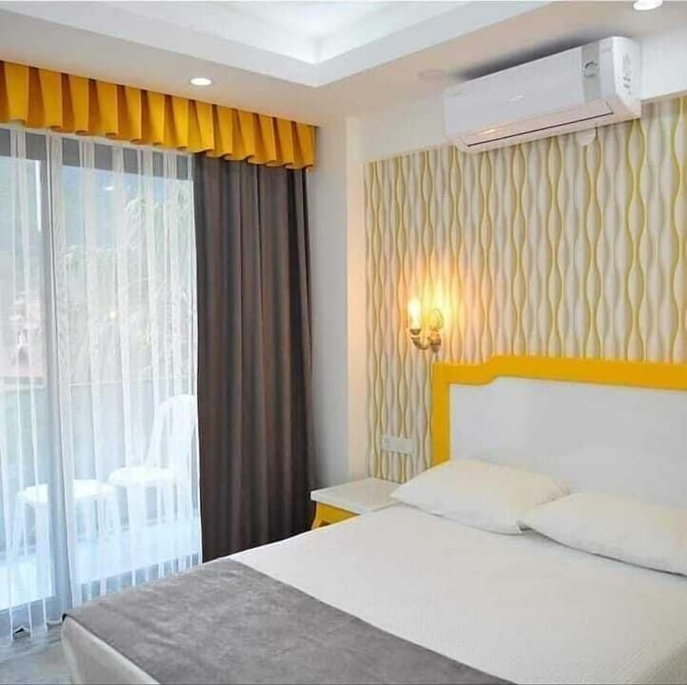 Alara Hotel 9/42