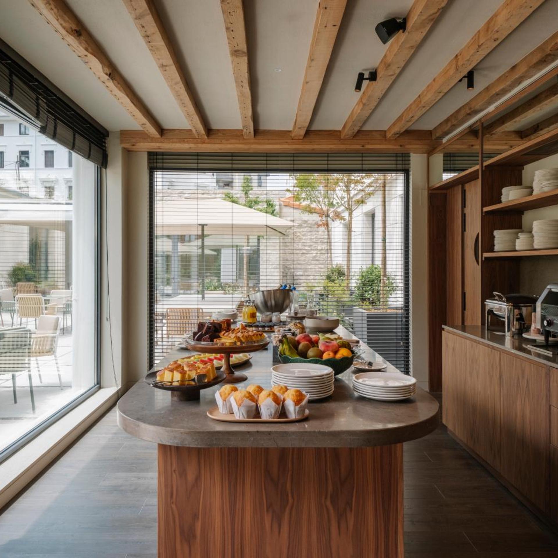 Hotel Rhin Garden 49/60