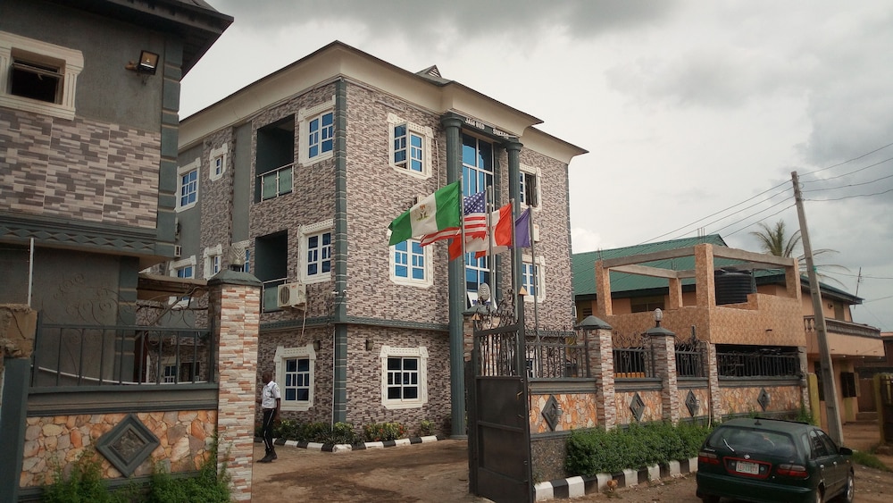 Jam-Bed Hotel And Suites Abeokuta 2/17