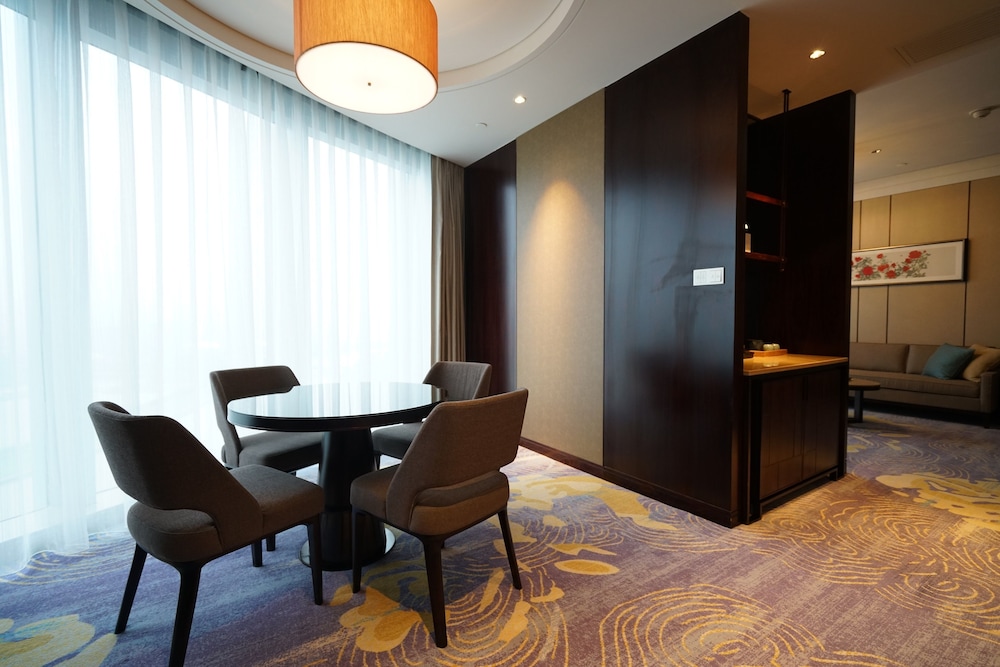 Shangri-la Hotel, Yiwu 59/75
