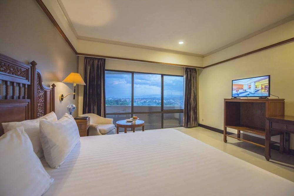 Loei Palace Hotel 20/83