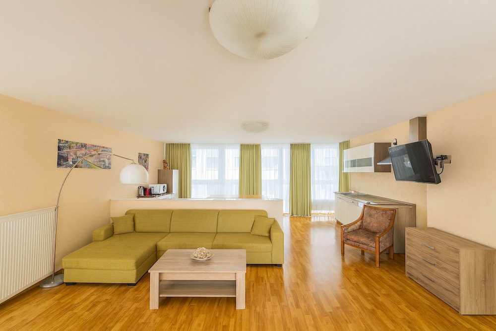 Hotel Petersburg 44/55