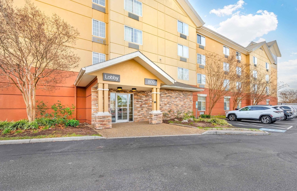 Extended Stay America Chesapeake - Greenbrier Circle 49/57