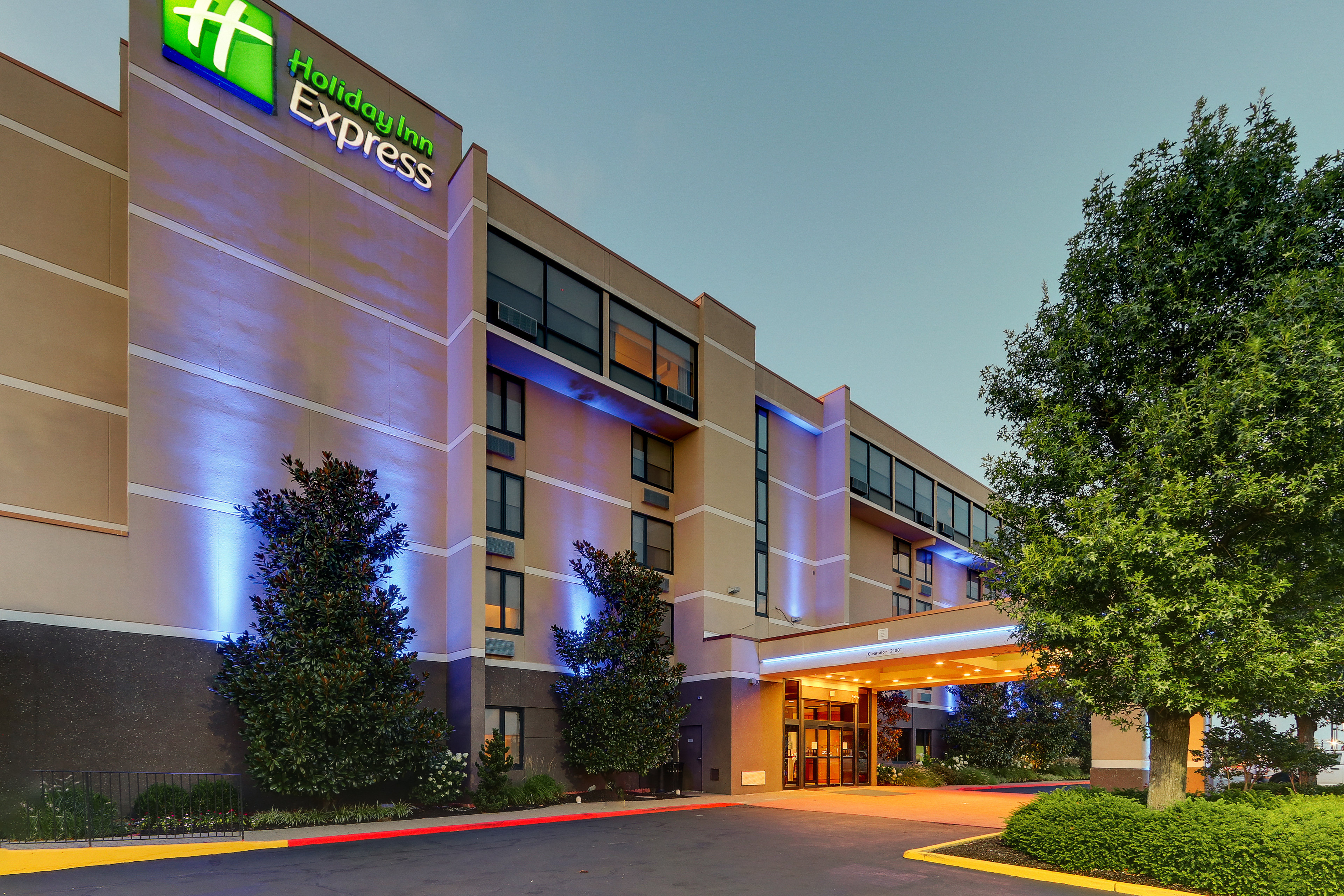 Holiday Inn Express Aberdeen Chesapeake House 6/58