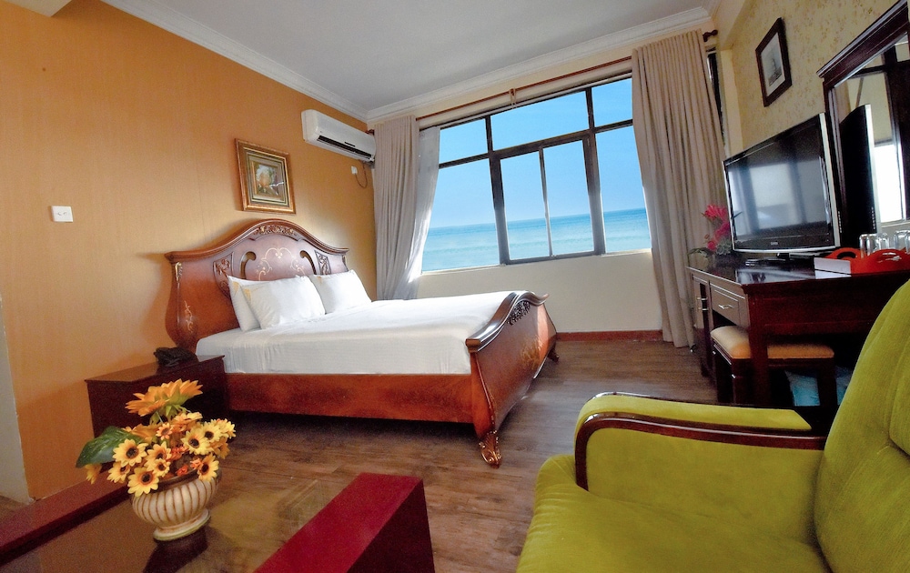 Juliana Hotel 16/35