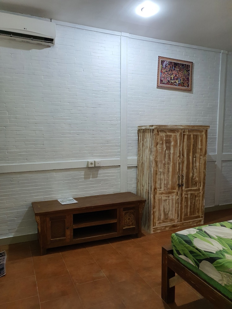 Medori Putih Homestay 52/71
