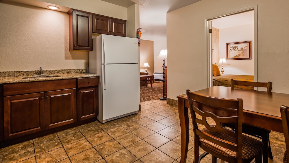 Best Western Plus Humboldt House Inn 9/44