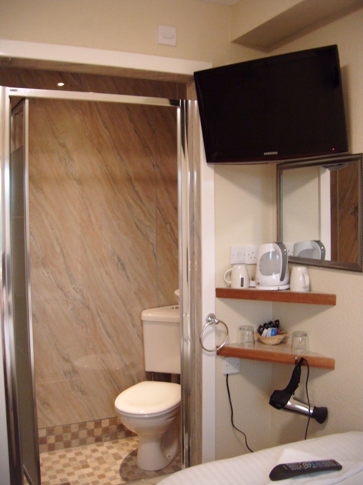 Metro Inns Falkirk 24/24